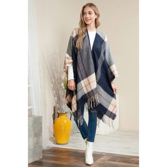 SOLD OUT Navy Plaid Knit Tassel Trim Fall Winter Women's One Size Kimono Wrap - Picture 3 of 6